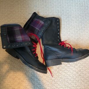 Madden Girl Black Combat Boots Size 8.5